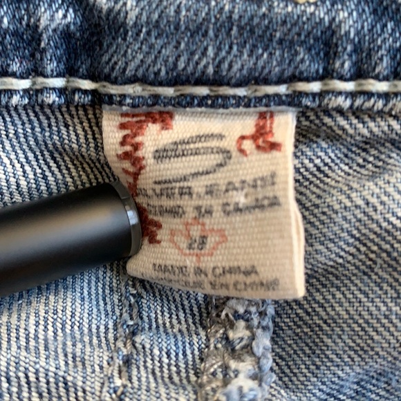 Lowrise Silver Jeans Bootcut with Holes - Picture 15 of 16